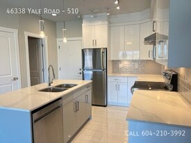 Yaletown Living in Chilliwack, BC - Building Photo