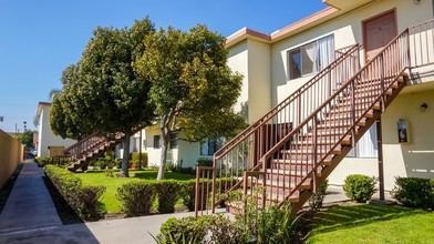 Jackson Street Apartments in Midway City, CA - Building Photo - Building Photo