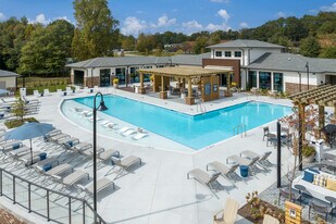 The Darnell in Norcross, GA - Building Photo