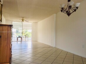 14170 SW 84th St in Miami, FL - Building Photo - Building Photo