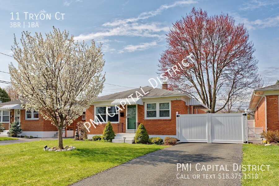 11 Tryon Ct in Albany, NY - Building Photo