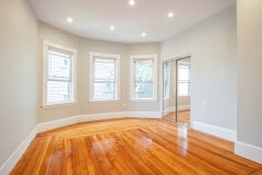 164 Hyde Park Ave, Unit 2 in Boston, MA - Building Photo - Building Photo