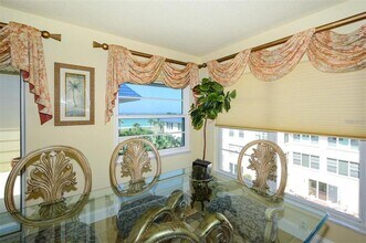 3804 Gulf of Mexico Dr in Longboat Key, FL - Building Photo - Building Photo