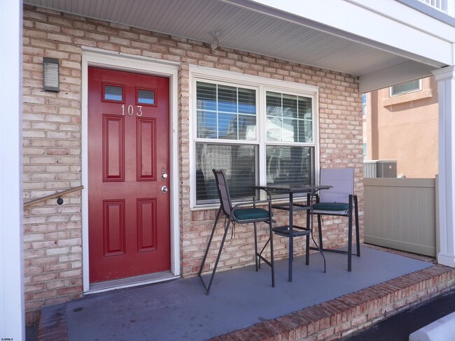 9211 Atlantic Ave in Margate City, NJ - Building Photo - Building Photo