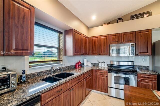 14181 Castlerock Way in Delray Beach, FL - Building Photo - Building Photo