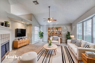 17710 Garnercrest Dr in Houston, TX - Building Photo - Building Photo