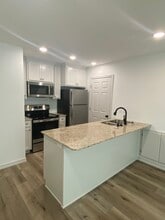 416 E G St, Unit B in Russellville, AR - Building Photo - Building Photo