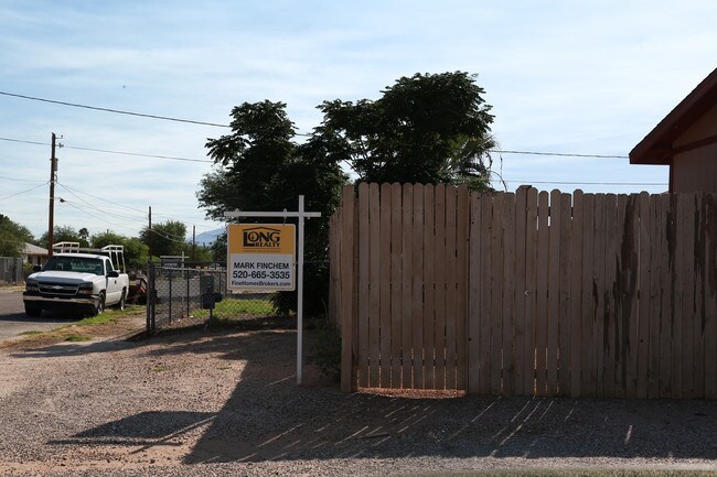 5756 E 24th St in Tucson, AZ - Building Photo - Building Photo