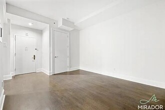 15 Park Row in New York, NY - Building Photo - Building Photo