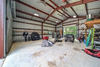 28402 Calaveras Creek Ct, Unit 5111-B in Huffman, TX - Building Photo - Building Photo