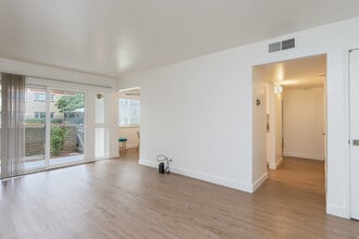Glenmills Apartments in Fremont, CA - Building Photo - Interior Photo