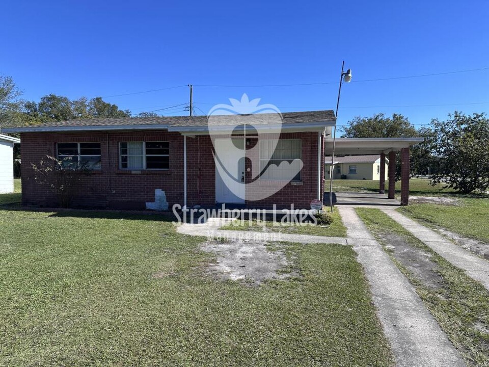 1005 Woodland Ave in Lakeland, FL - Building Photo