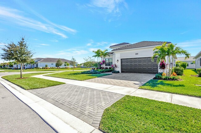 15830 Key Biscayne Ln in Loxahatchee, FL - Building Photo - Building Photo