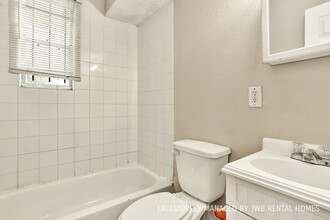 1580 W 19th St-Unit -2 in Jacksonville, FL - Building Photo - Building Photo