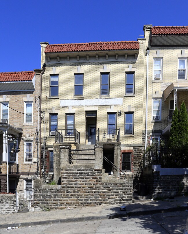 44 S Bleeker St in Mount Vernon, NY - Building Photo - Building Photo