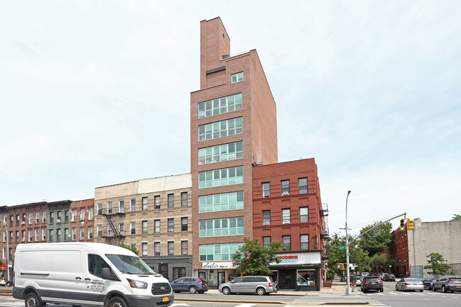 187 4th Ave in Brooklyn, NY - Foto de edificio - Building Photo