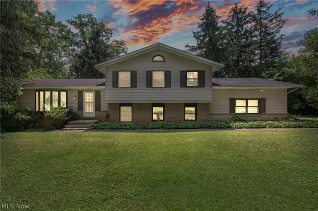 property at 3954 Remsen Rd