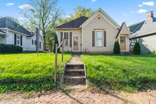 1427 Wayne St in Noblesville, IN - Building Photo