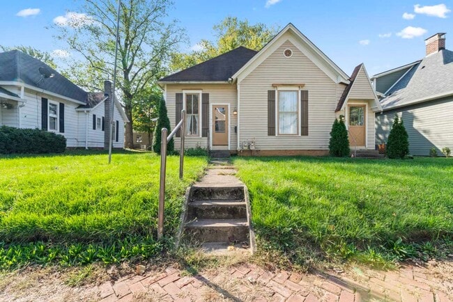 property at 1427 Wayne St