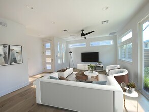 6104 Ponca St in Austin, TX - Building Photo - Building Photo