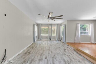 7930 Bellemeade Blvd in Jacksonville, FL - Building Photo - Building Photo