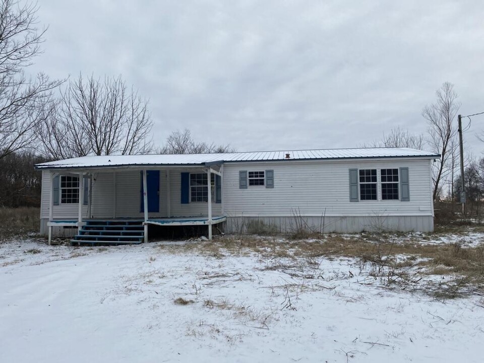 15784 Sumac Rd in Jasper, MO - Building Photo