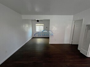 5981 Lime Ave in Long Beach, CA - Building Photo - Building Photo