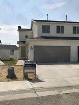 2229 Westridge Dr in Rock Springs, WY - Building Photo