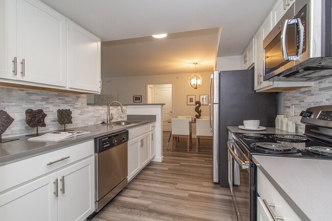 Ivy Hills Living Spaces
