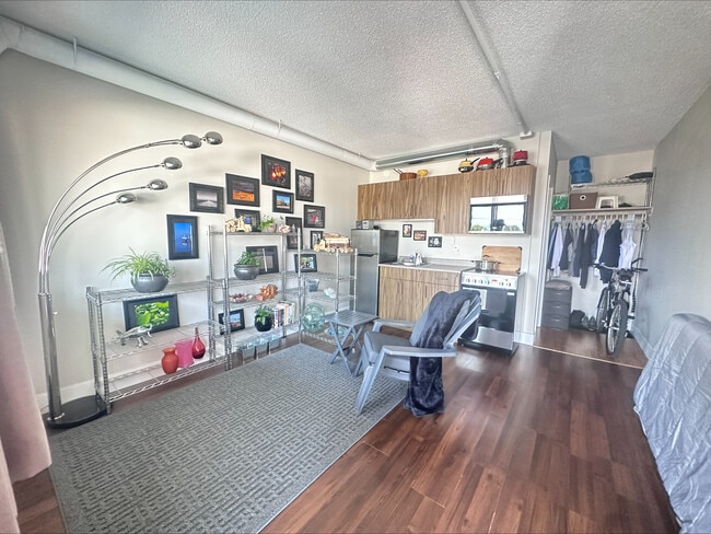 1500 Dogwood St in Campbell River, BC - Building Photo - Building Photo