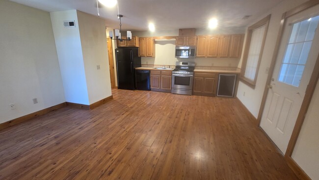 property at 9 Roberts Rd