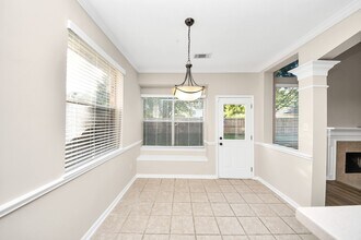 11918 Helene Ct in Pinehurst, TX - Building Photo - Building Photo