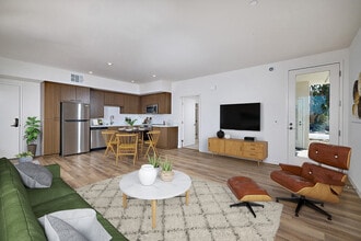 Dezi in San Diego, CA - Building Photo - Building Photo