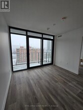 1 Jarvis St in Hamilton, ON - Building Photo - Building Photo