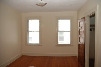 7 Davis Rd, Unit 7 in Belmont, MA - Building Photo - Building Photo