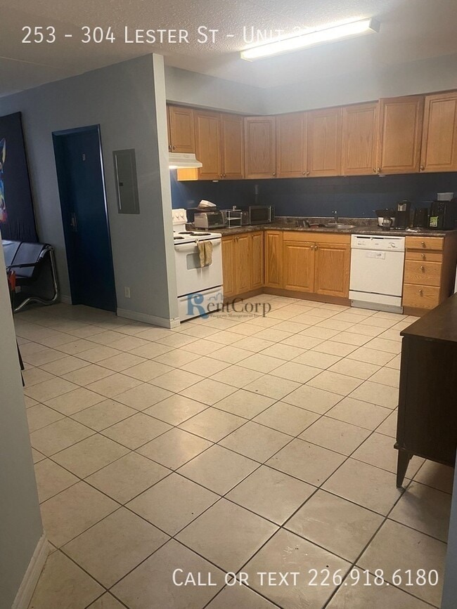 property at 304-304 Lester St