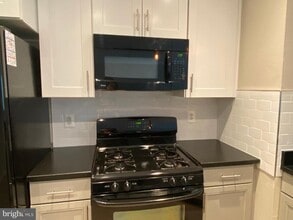 12834 Fair Briar Ln in Fairfax, VA - Building Photo - Building Photo