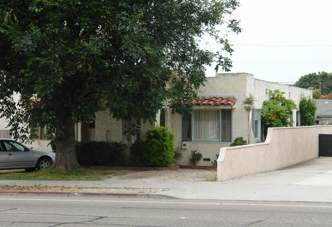 451-453 S Seaward Ave in Ventura, CA - Building Photo - Building Photo