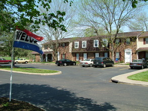 Woodland Heights in Chillicothe, OH - Foto de edificio - Building Photo