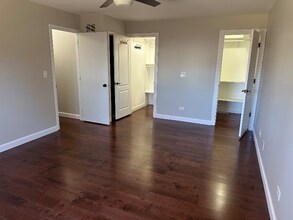 20 S Parliament Way in Mundelein, IL - Building Photo - Building Photo