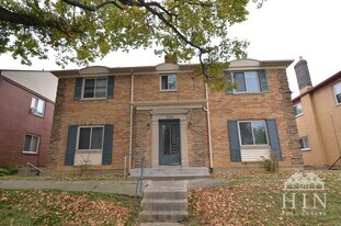 7240 Reading Rd, Unit 4 in Cincinnati, OH - Building Photo