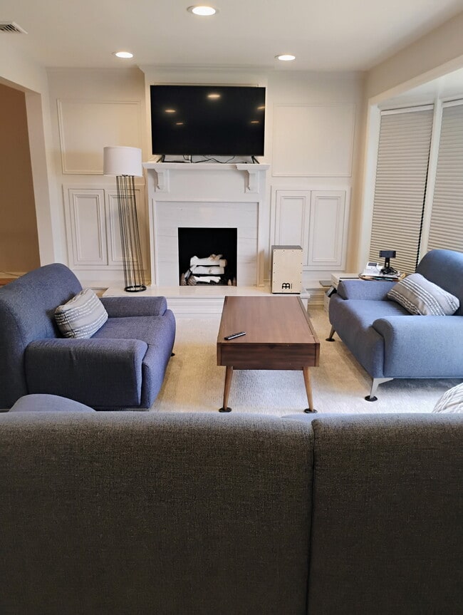 9 Harris Pl in Fair Lawn, NJ - Building Photo - Building Photo