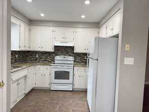 116 Shady Maple Dr in Clarksville, TN - Building Photo - Building Photo