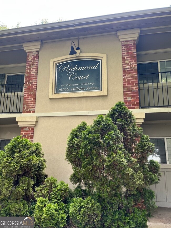 property at 2018 S Milledge Ave