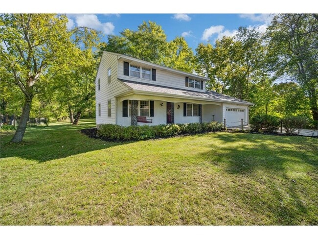 10527 Morgan Ave S in Minneapolis, MN - Building Photo - Building Photo