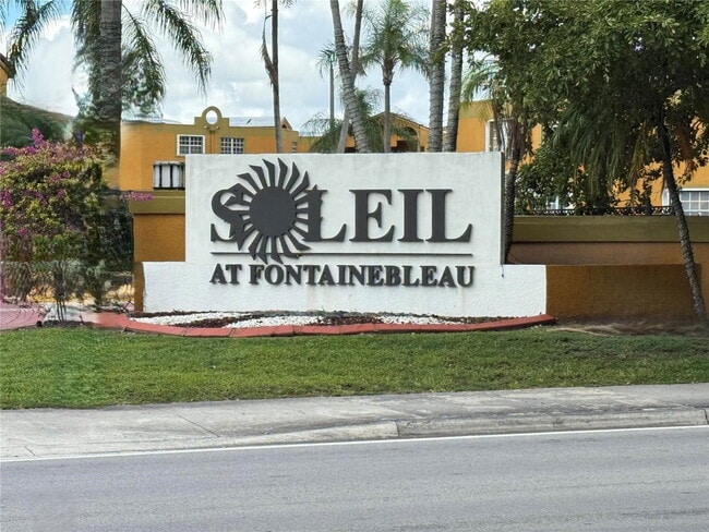 9725 Fontainebleau Blvd