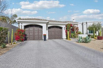 9899 N 79th Way in Scottsdale, AZ - Building Photo - Building Photo