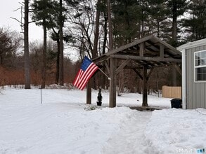 104 Cottage Rd in Enfield, CT - Building Photo - Building Photo