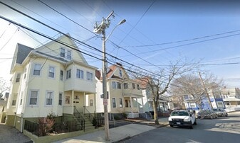 85 High St, Unit 1 in Malden, MA - Building Photo