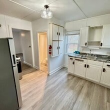 119 Main St in Lebanon, NJ - Building Photo - Building Photo